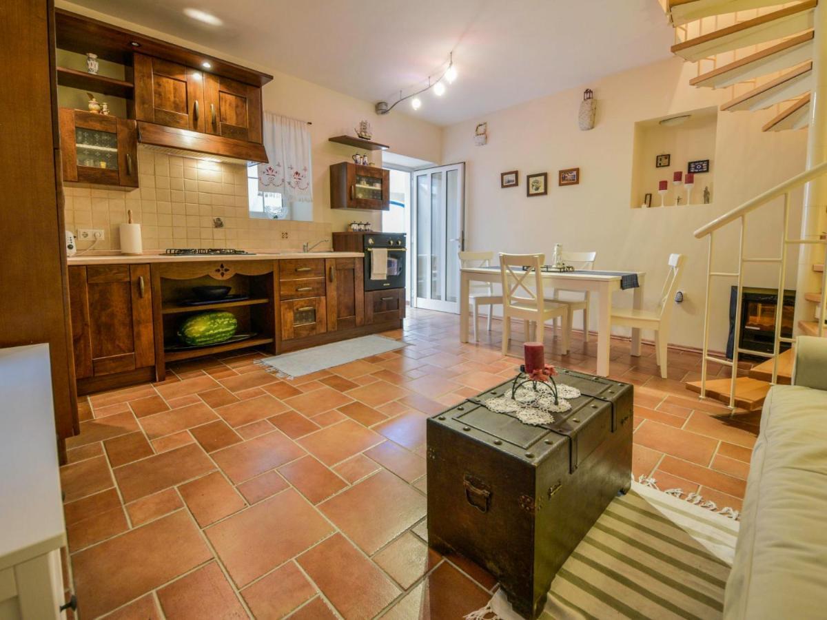 Holiday Home Mali Dvori By Interhome Diklo Exterior photo