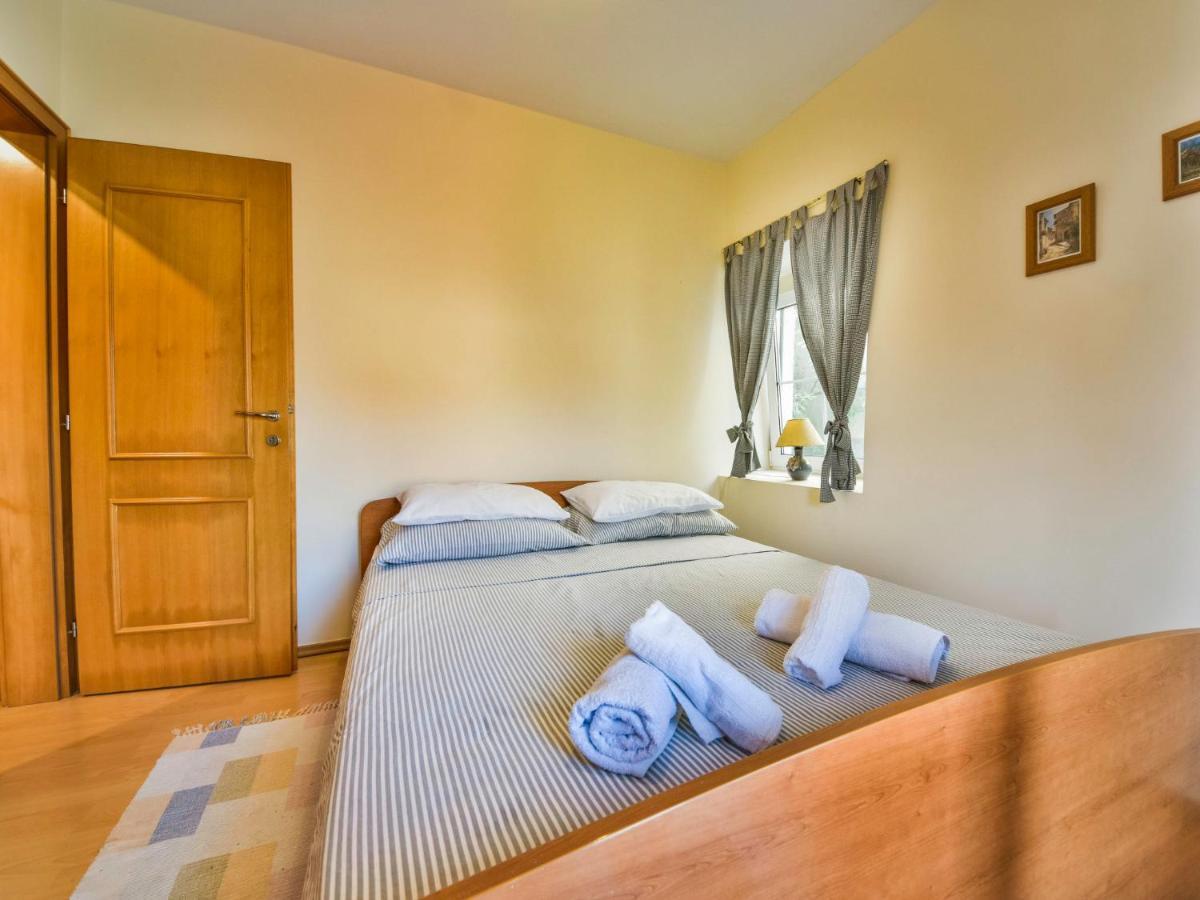 Holiday Home Mali Dvori By Interhome Diklo Exterior photo